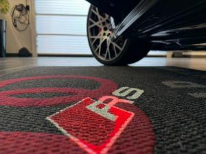 Audi RS3 Sportback quattro Carbon Edition - Image 15