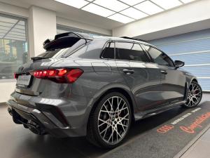 Audi RS3 Sportback quattro Carbon Edition - Image 18