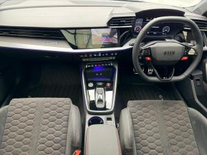 Audi RS3 Sportback quattro Carbon Edition - Image 32