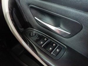 BMW 3 Series 318i Edition Sport Line Shadow auto - Image 13