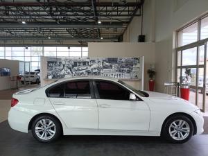 BMW 3 Series 318i Edition Sport Line Shadow auto - Image 2