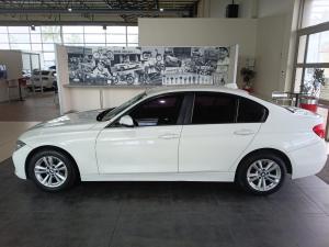 BMW 3 Series 318i Edition Sport Line Shadow auto - Image 6