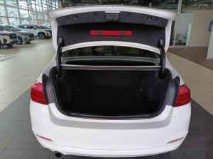 BMW 3 Series 318i Edition Sport Line Shadow auto - Image 7