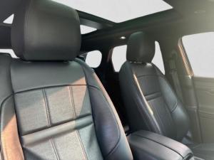 Land Rover Range Rover Evoque D200 R-Dynamic HSE - Image 11