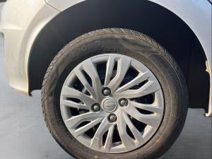 Ford Figo hatch 1.5 Ambiente - Image 8