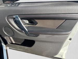 Land Rover Discovery Sport D180 R-Dynamic SE - Image 14