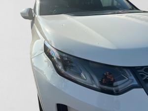 Land Rover Discovery Sport D180 R-Dynamic SE - Image 18