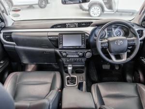 Toyota Hilux 2.8GD-6 48V double cab Raider - Image 6