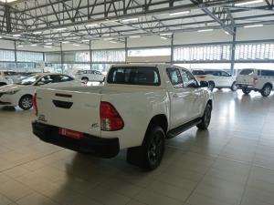 Toyota Hilux 2.4GD-6 double cab Raider manual - Image 2