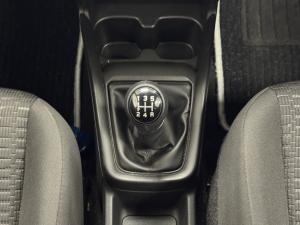 Suzuki Swift 1.2 GL - Image 11