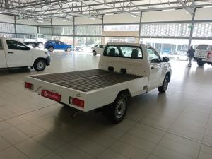 Toyota Hilux 2.4GD single cab flat deck - Image 2