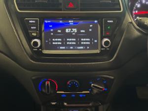 Hyundai i20 1.4 Motion auto - Image 13