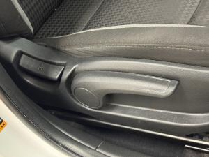 Hyundai i20 1.4 Motion auto - Image 17