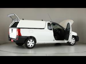 Nissan NP200 1.6i safety pack (aircon) - Image 31