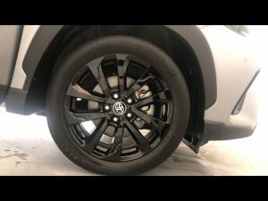 Toyota Corolla Cross 1.8 GR-Sport - Image 17