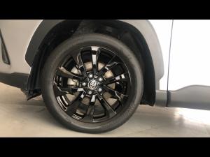 Toyota Corolla Cross 1.8 GR-Sport - Image 18