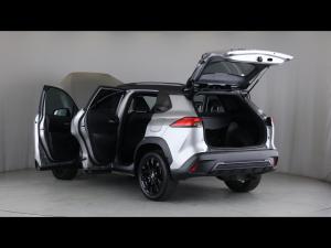 Toyota Corolla Cross 1.8 GR-Sport - Image 25