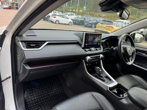 Toyota RAV4 2.0 VX - Image 7