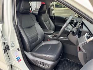 Toyota RAV4 2.0 VX - Image 16