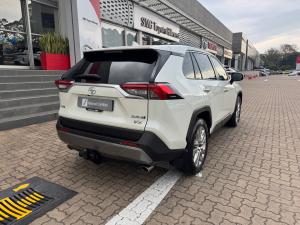 Toyota RAV4 2.0 VX - Image 2
