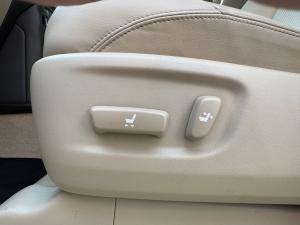 Toyota Land Cruiser Prado 2.8GD VX-L - Image 18