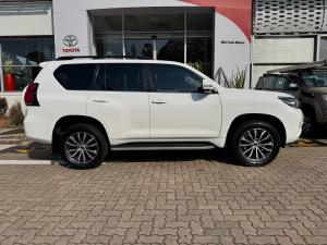 Toyota Land Cruiser Prado 2.8GD VX-L - Image 3
