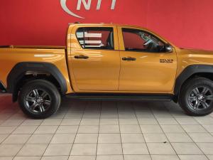 Toyota Hilux 2.8 GD-6 RB SRX automaticD/C - Image 3