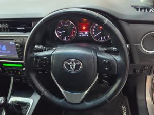 Toyota Auris 1.6 XR - Image 8