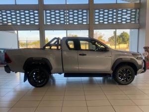Toyota Hilux 2.8 GD-6 RB Legend 4X4 automaticE/CAB - Image 3