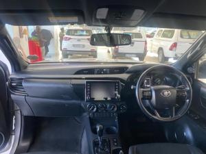 Toyota Hilux 2.8 GD-6 RB Legend 4X4 automaticE/CAB - Image 6