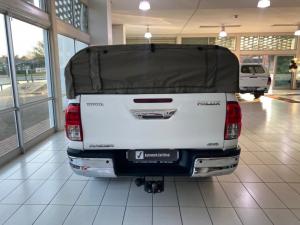 Toyota Hilux 2.4 GD-6 Raider 4X4 automaticD/C - Image 5