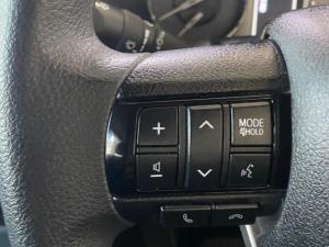 Toyota Hilux 2.4 GD-6 Raider 4X4 automaticD/C - Image 9