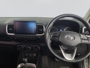 Hyundai Venue 1.0 Tgdi Fluid DCT - Image 7