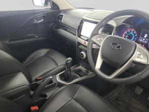 Mahindra XUV300 1.2T - Image 7