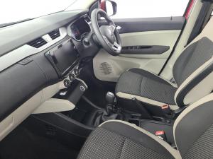 Renault Triber 1.0 Prestige / Intens AMT - Image 8