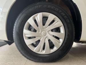 Suzuki Swift 1.2 GL - Image 10
