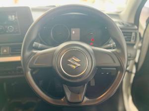 Suzuki Swift 1.2 GL - Image 13