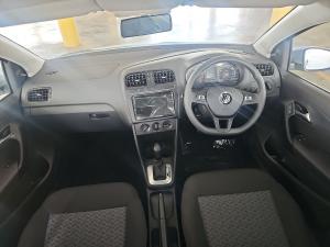Volkswagen Polo Vivo hatch 1.6 Life - Image 17