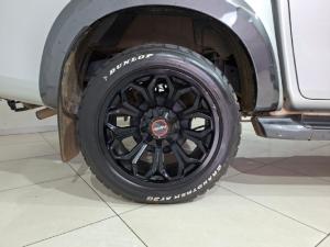 Isuzu D-Max 3.0TD double cab V-Cross - Image 6