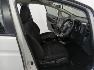 Honda WR-V 1.2 Elegance - Image 10