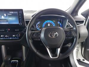 Toyota Corolla 1.8 Hybrid XR - Image 11
