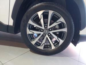 Toyota Corolla 1.8 Hybrid XR - Image 14