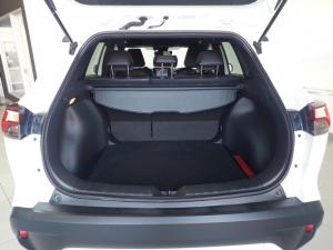 Toyota Corolla 1.8 Hybrid XR - Image 7