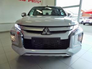 Mitsubishi Triton 2.4DI-D double cab auto - Image 2