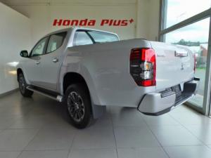 Mitsubishi Triton 2.4DI-D double cab auto - Image 4