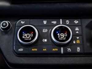 Land Rover Defender 110 P400 X - Image 13