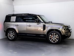 Land Rover Defender 110 P400 X - Image 2