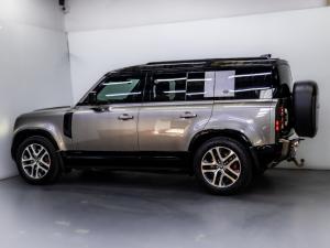 Land Rover Defender 110 P400 X - Image 8