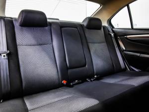 Suzuki Ciaz 1.5 GL manual - Image 12