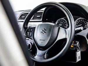 Suzuki Ciaz 1.5 GL manual - Image 16